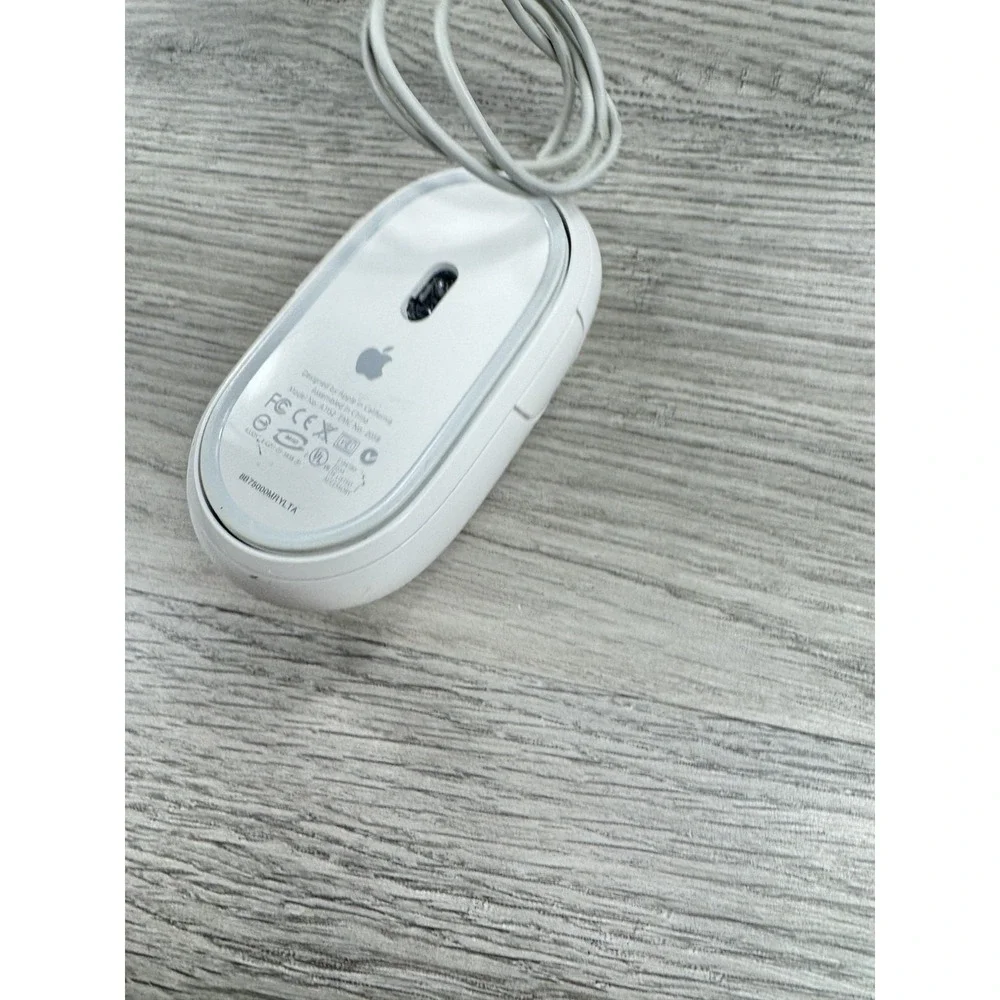 Original Apple Mighty Mouse A1152 EMC No:2058 USB white mouse